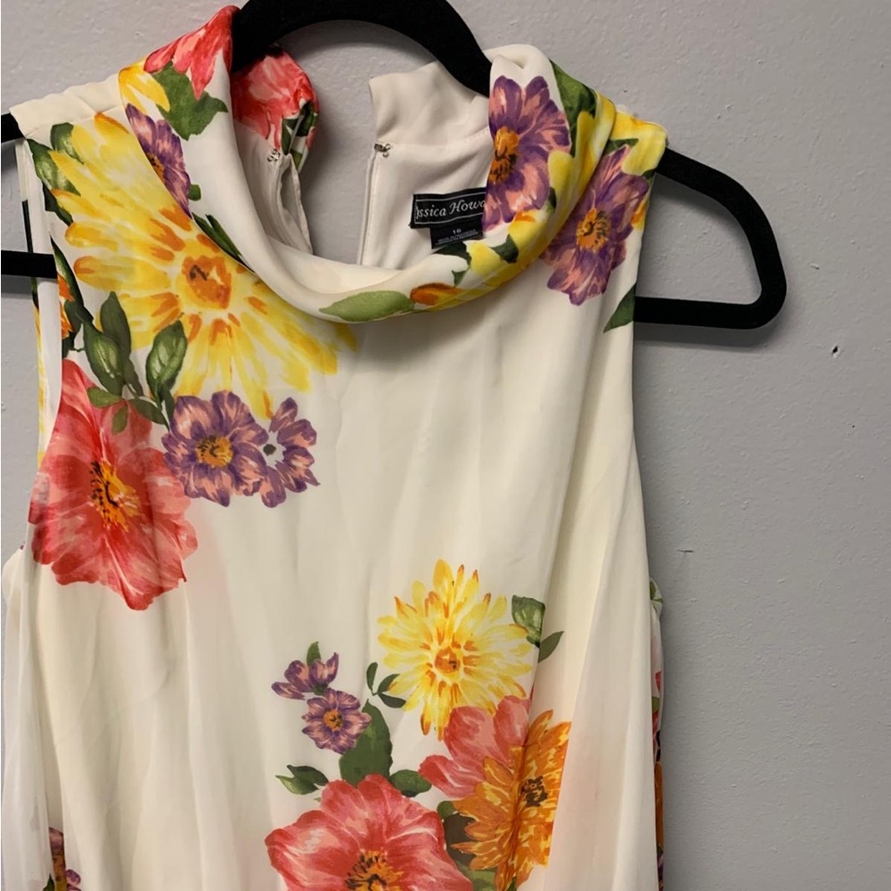 Jessica Howard White Floral Cowl Neck Dress